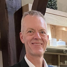 Dr. Claus Beninga