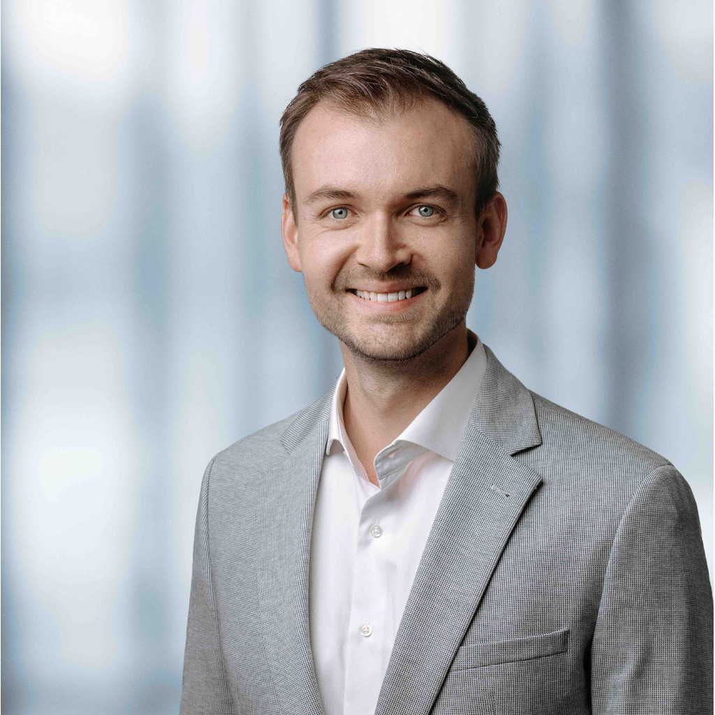 William Stübler Fachreferent Projektsteuerung Fahrzeugprojekte DB