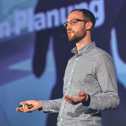 Mario Meinhard