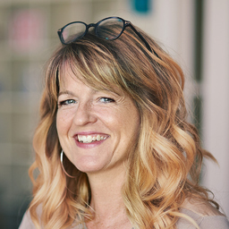 Susanne Flach
