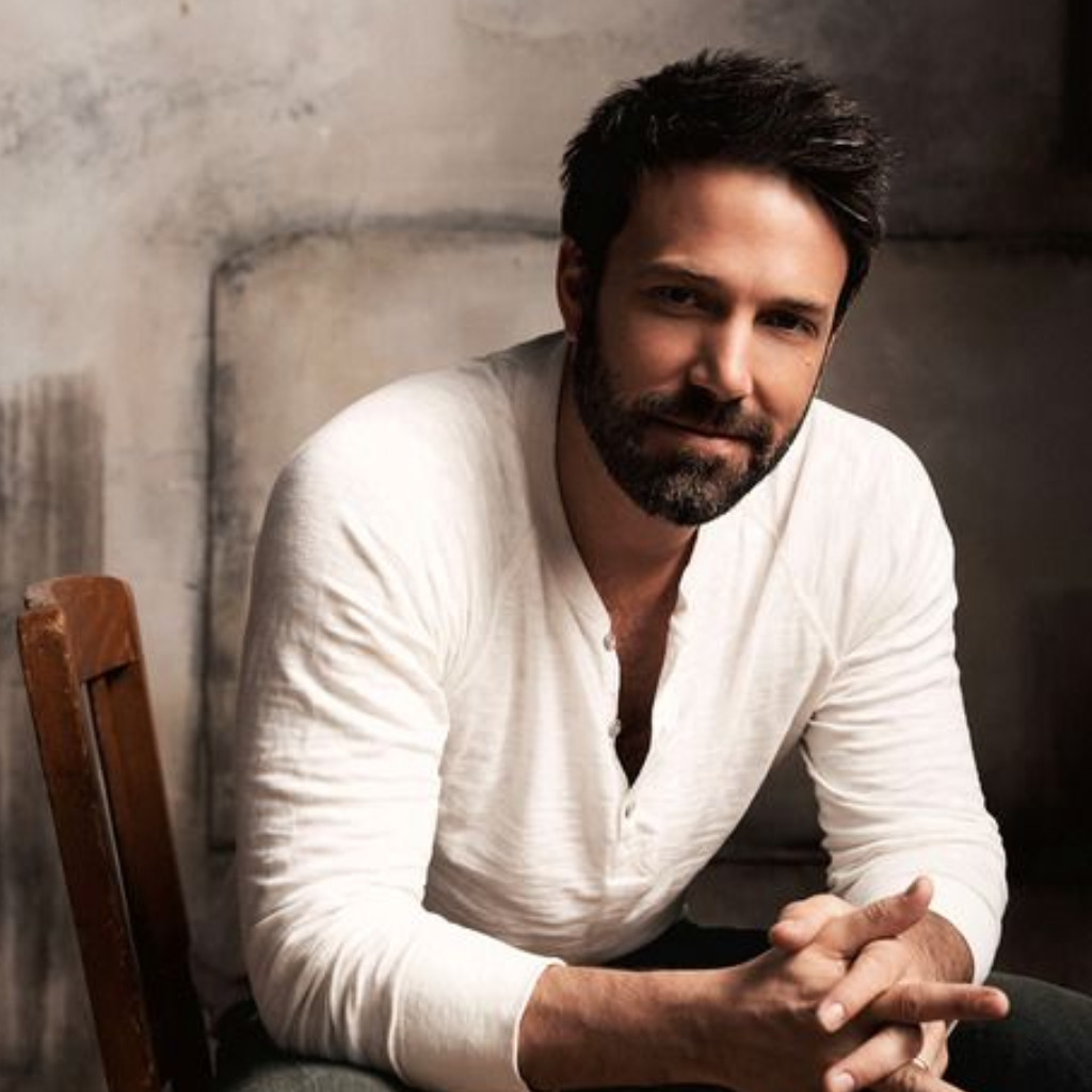 Smiling man face. Потому как он подходит. Потому как он подходит. Smiling man face. Потому как он подходит.