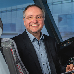 Prof. Dr. Jens Schiefele