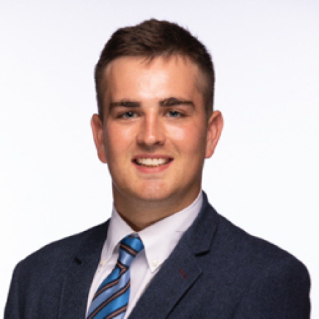 joshua-hogg-manager-consulting-alphasights-xing