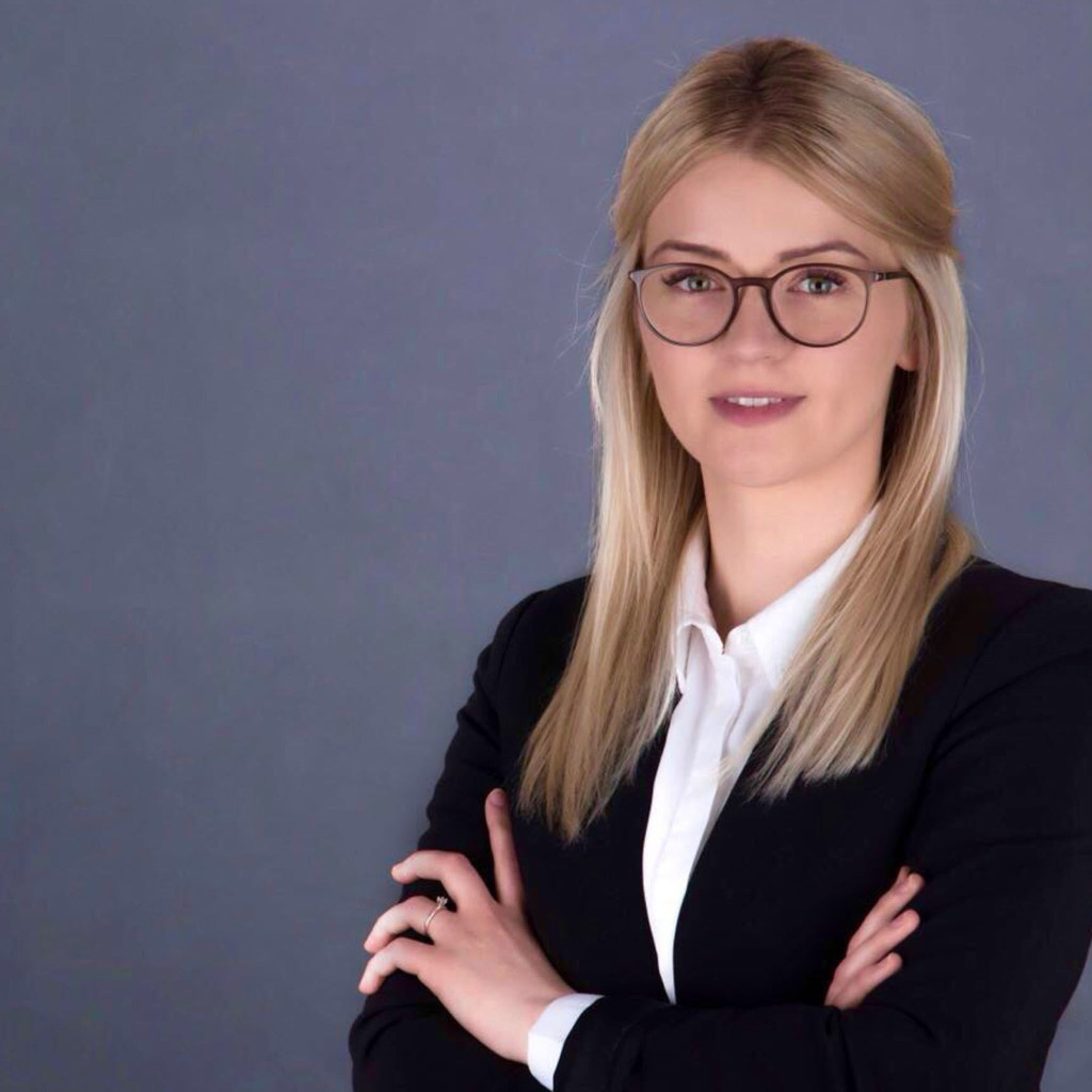 Viktoria Mursajew - Warranty Specialist picture