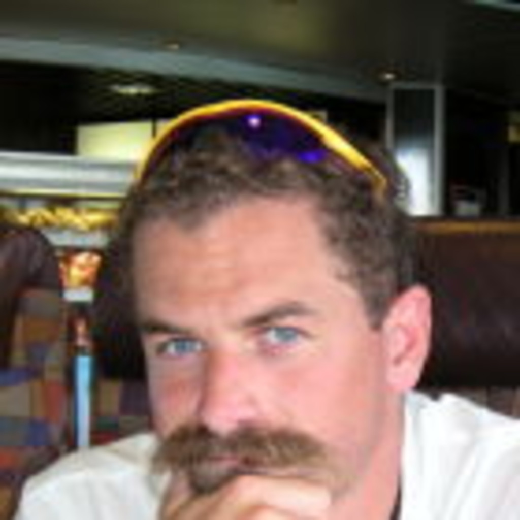 Roman Kostiuk selbstständiger Apotheker, Geschäftsführer