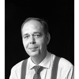 Dr. Simone Bianchi
