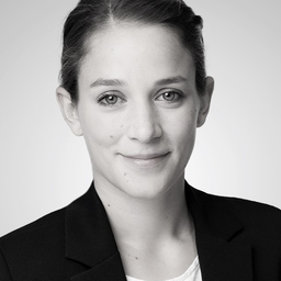 Nina Strobel