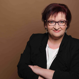Claudia Schuster