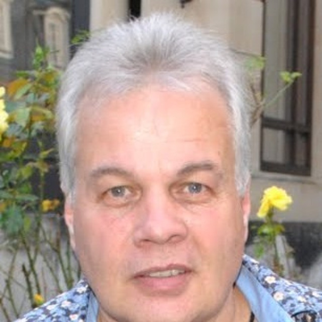 Hugo Reinhardt Projektleiter OVB XING