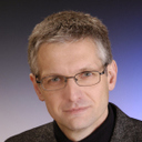 Dr. Matthias Schuster