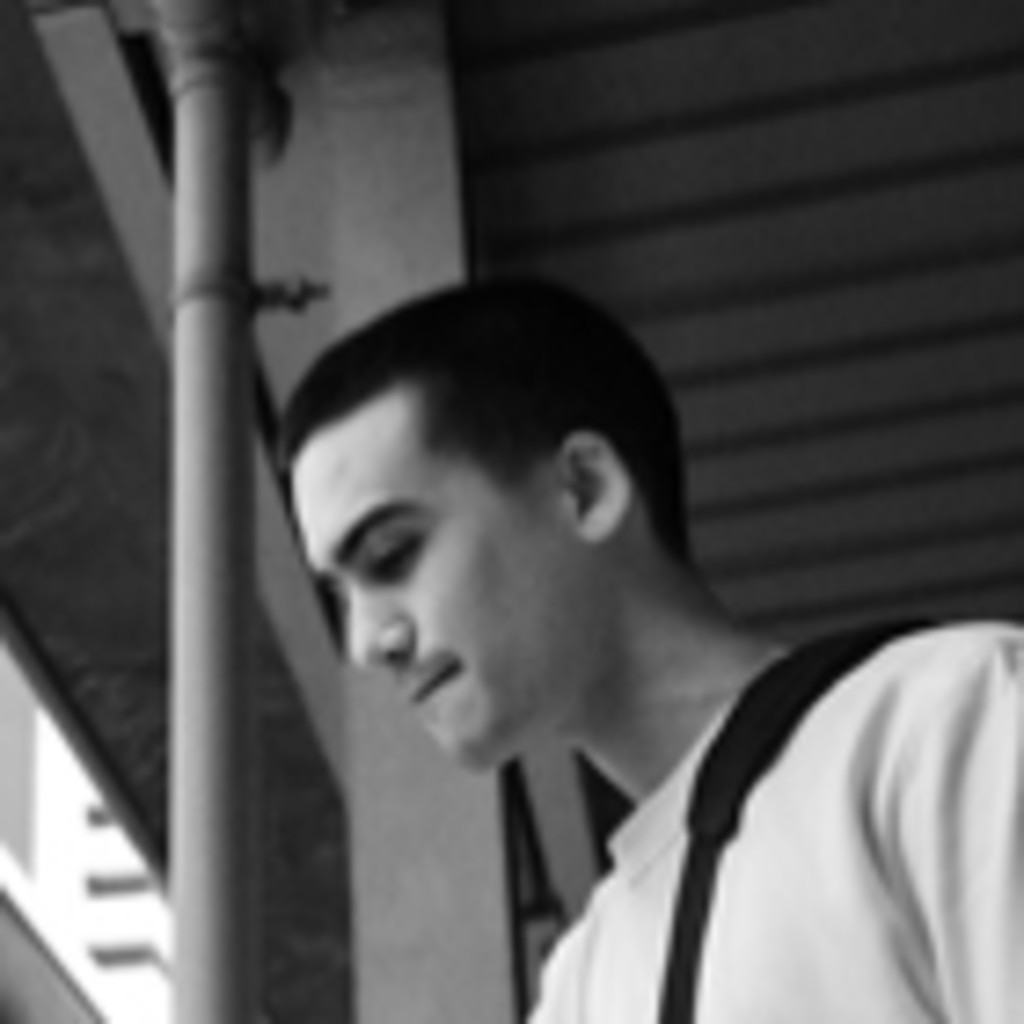 Daniel Benz Multimedia Designer Toneyes Graphic&Multimedia Design