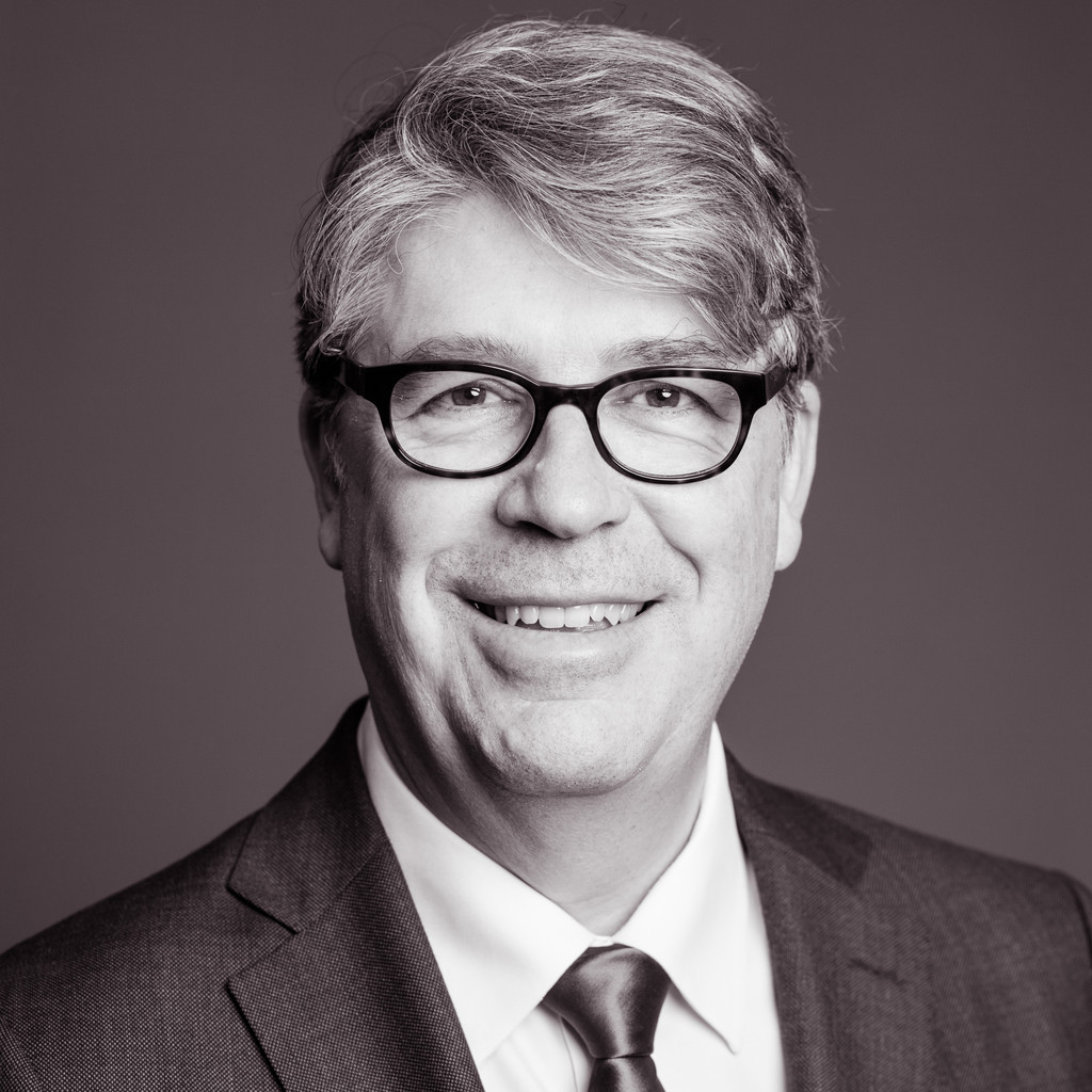 Alexander Woelke Partner Theron Advisory Group XING