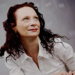 Christine Weiser
