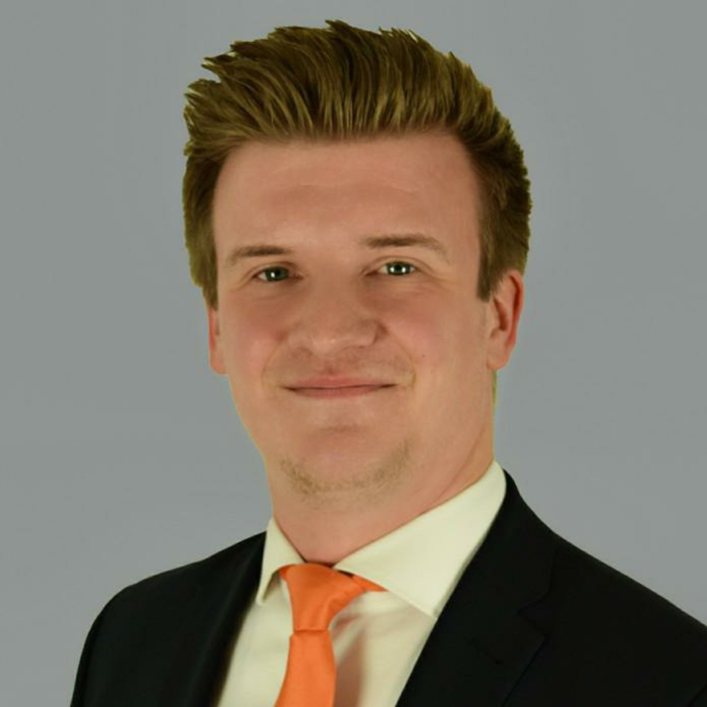 christian-pinnecke-kundenberater-kundendialog-leipziger-volksbank