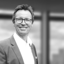 Dr. Stephan Wesely