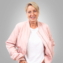Alexandra Adolph