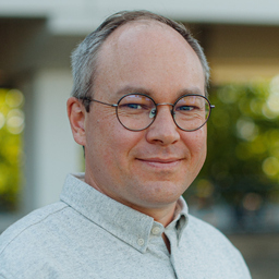 Dr. Dennis Herrmann
