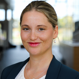 Ayline Föll