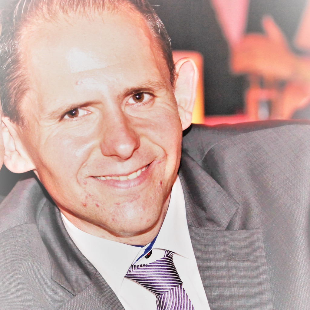 Thomas Kretzer in der Personensuche von Das Telefonbuch