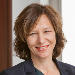 Dr. Christine Kuch