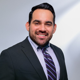 Mag. Eduardo Augusto Esqueche Larrabure