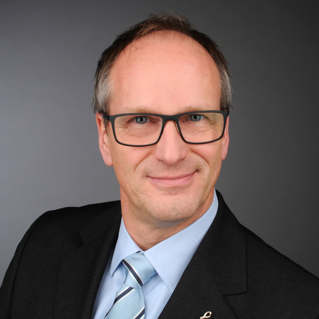 Dipl.-Ing. Ulrich Brinkmeier-Hahn - REACh, CLP and SDS Manager - The ...