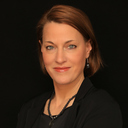 Dr. Natalie Löw