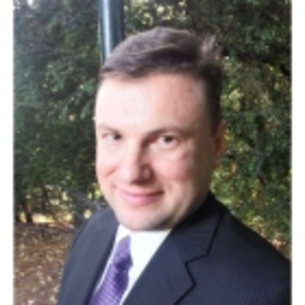 Dr. Oleksandr Khomenko Quantitativer Analyst ERGO