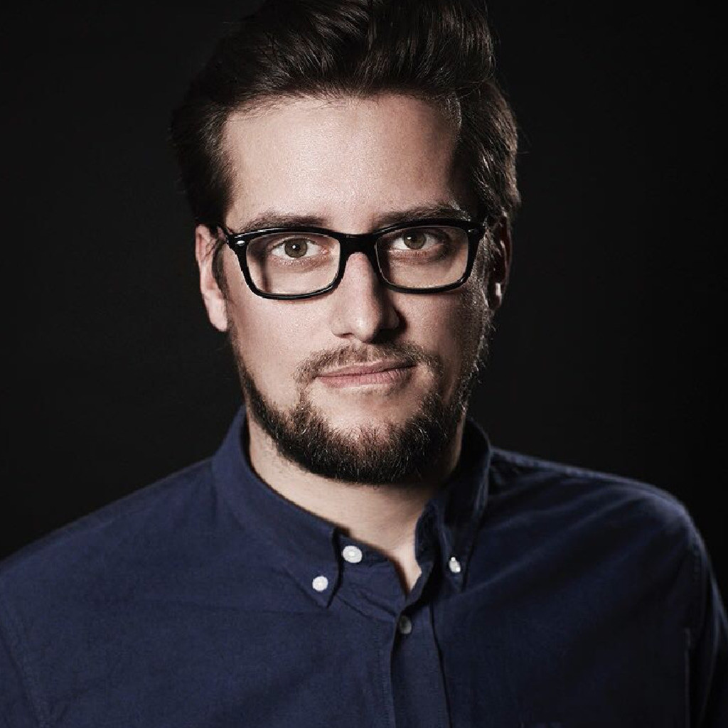 dr-philipp-schrage-lead-counsel-airbnb-germany-gmbh-xing