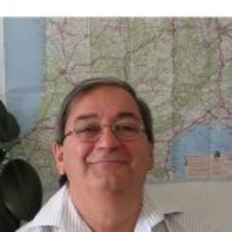 Roger Ruiz