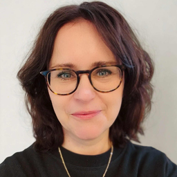 Stefanie Hertzer