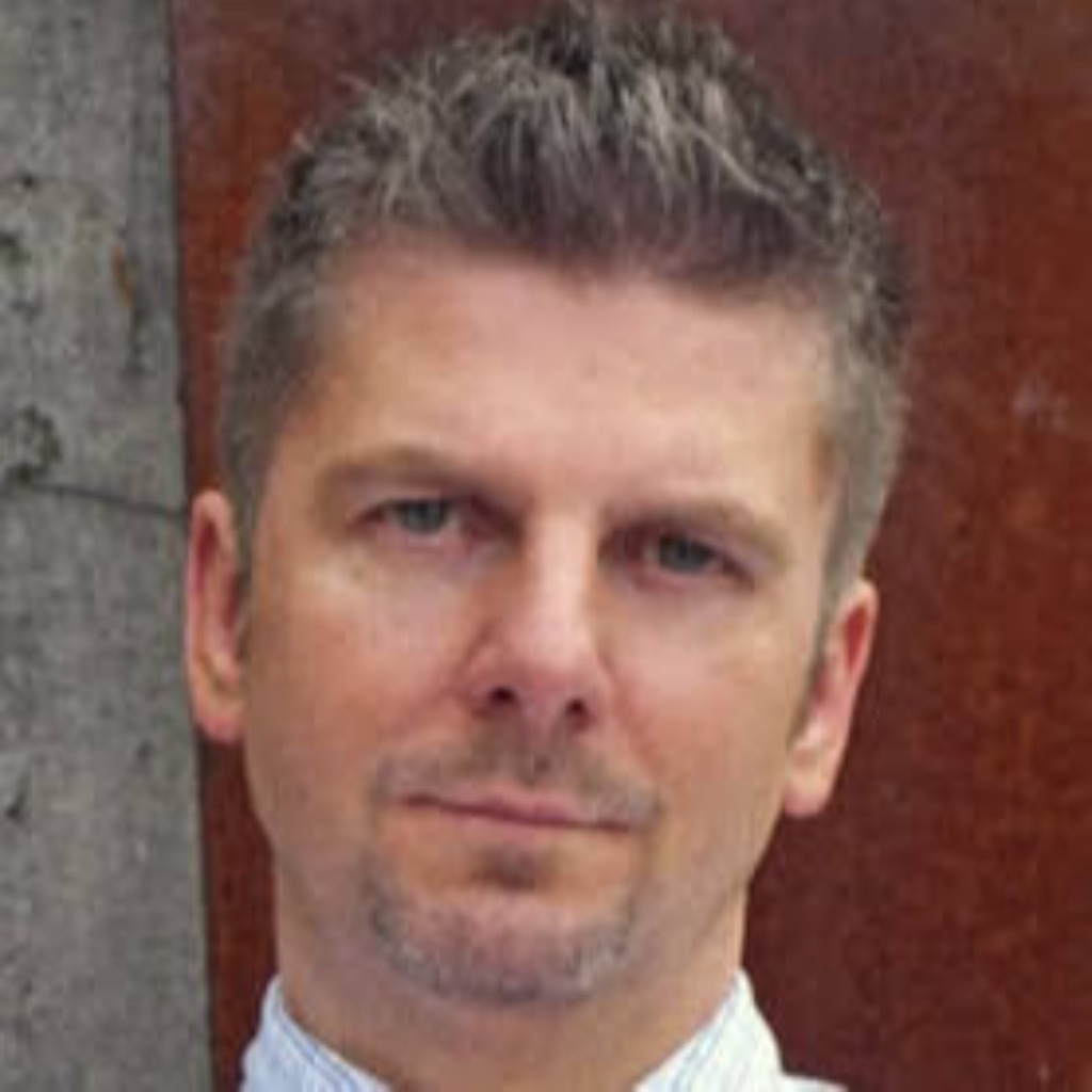 Volker Lutz Geschäftsführender Inhaber Foto Brinkmann XING