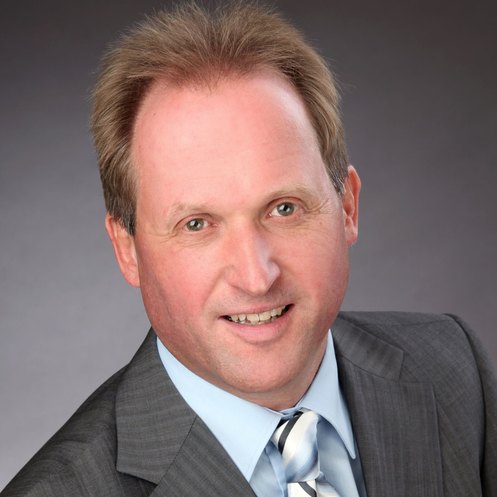 Manfred Vosseler Geschäftsführer / Versicherungsexperte