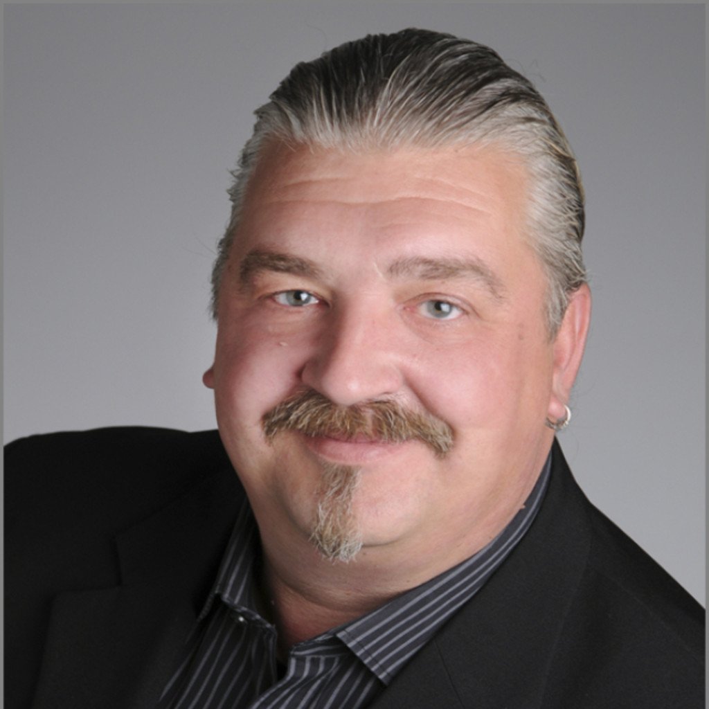 Uwe Szmatula Senior Property Manager Thelen Immobilien Management