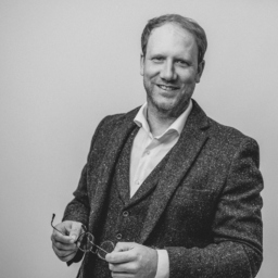 Martin W. Halm MRICS