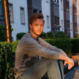 Nikolas Holl