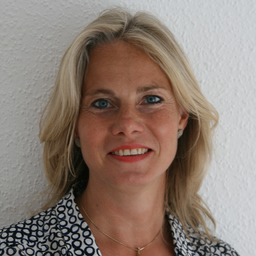 Saskia Dr. med. von Sanden M.A.