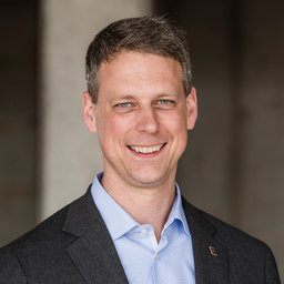 Oliver Wilm | MRICS 