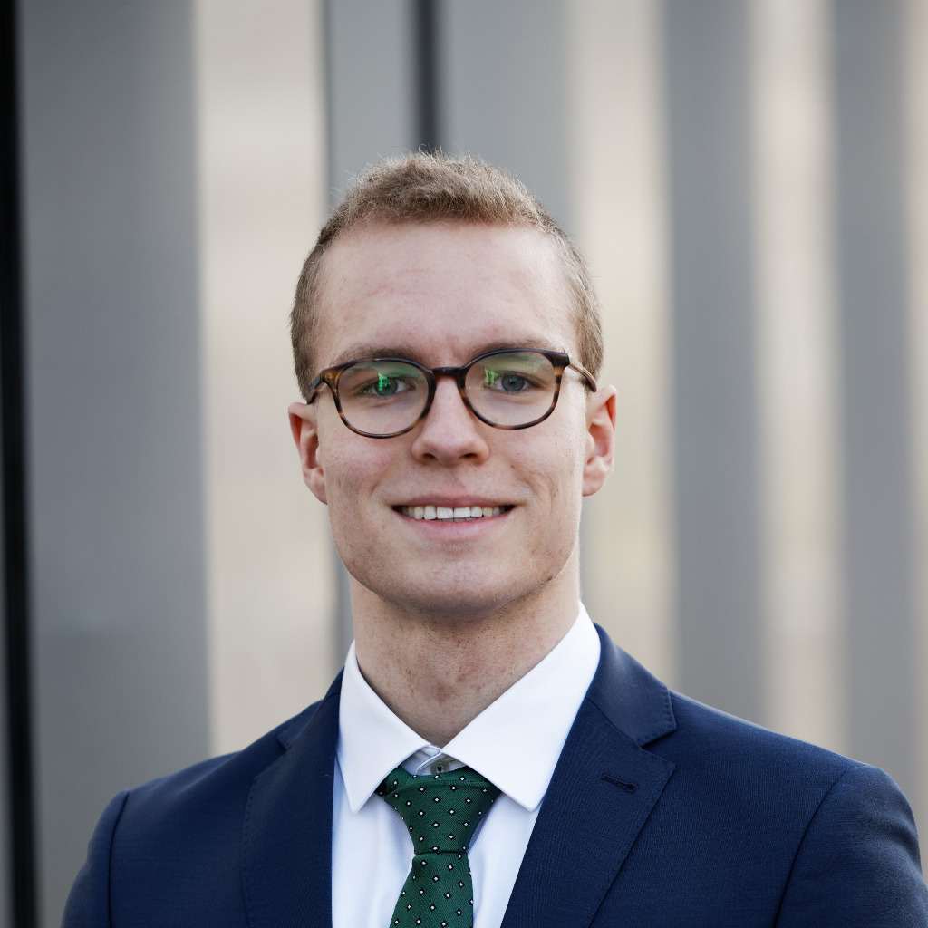 Moritz Luckner Sourcer Engineering & Construction Deutsche