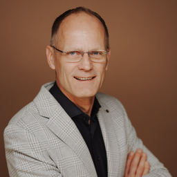 Dipl.-Ing. Michael Büscher