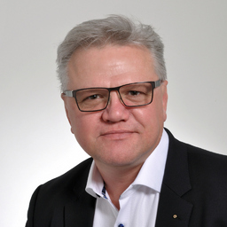 Stefan Bauer
