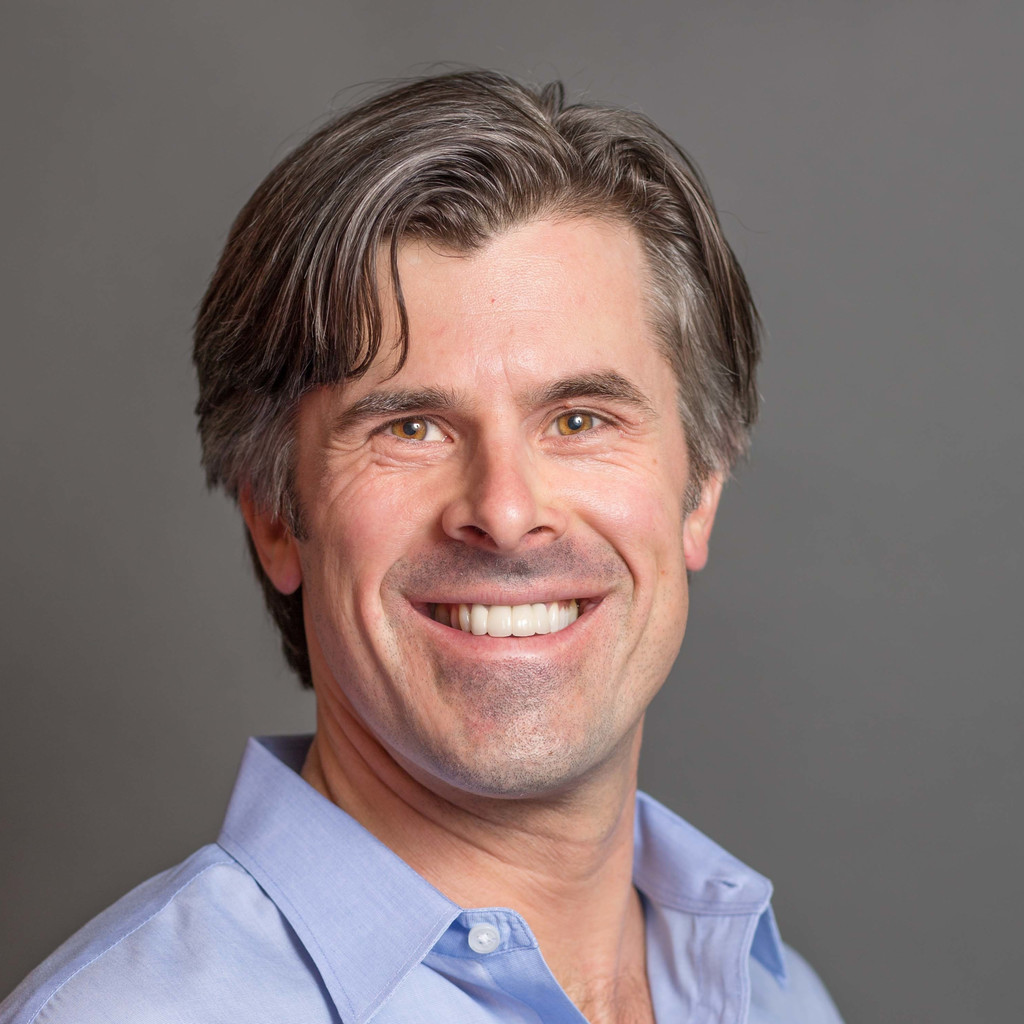 Brian Roth VP Sales Immersv Inc. XING