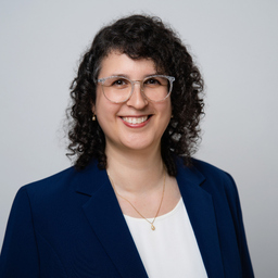 Natalie Tork Alinaghipour