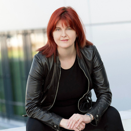 Dr. Nele Pollmann