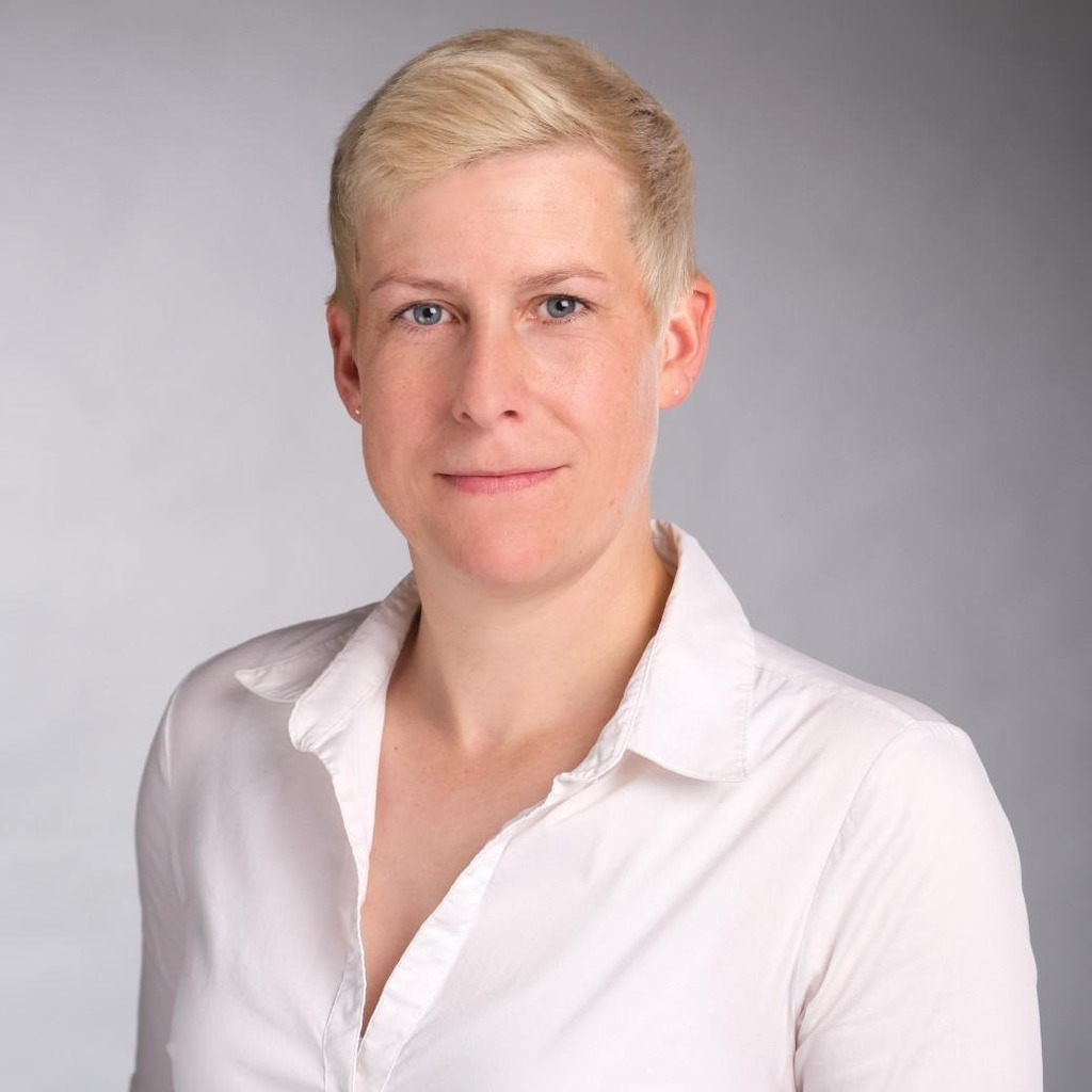 Verena Korm Fachkraft für Kurier, Express und Postdienstleistungen Deutsche Post & DHL XING Verena Korm Fachkraft für Kurier, Express und Postdienstleistungen Deutsche Post & DHL XING