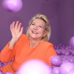 Claudia Riemer