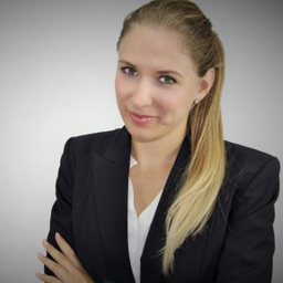 Nadine Dostler