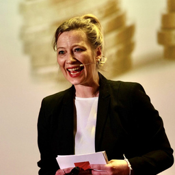 Jeannine Hennes