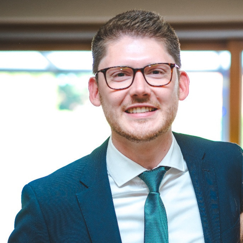 Dennis Wilken Kaufmann für Speditions und Logistikdienstleistungen Gertzen Dennis Wilken Kaufmann für Speditions und Logistikdienstleistungen Gertzen