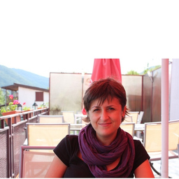 Henrietta Dolhescu